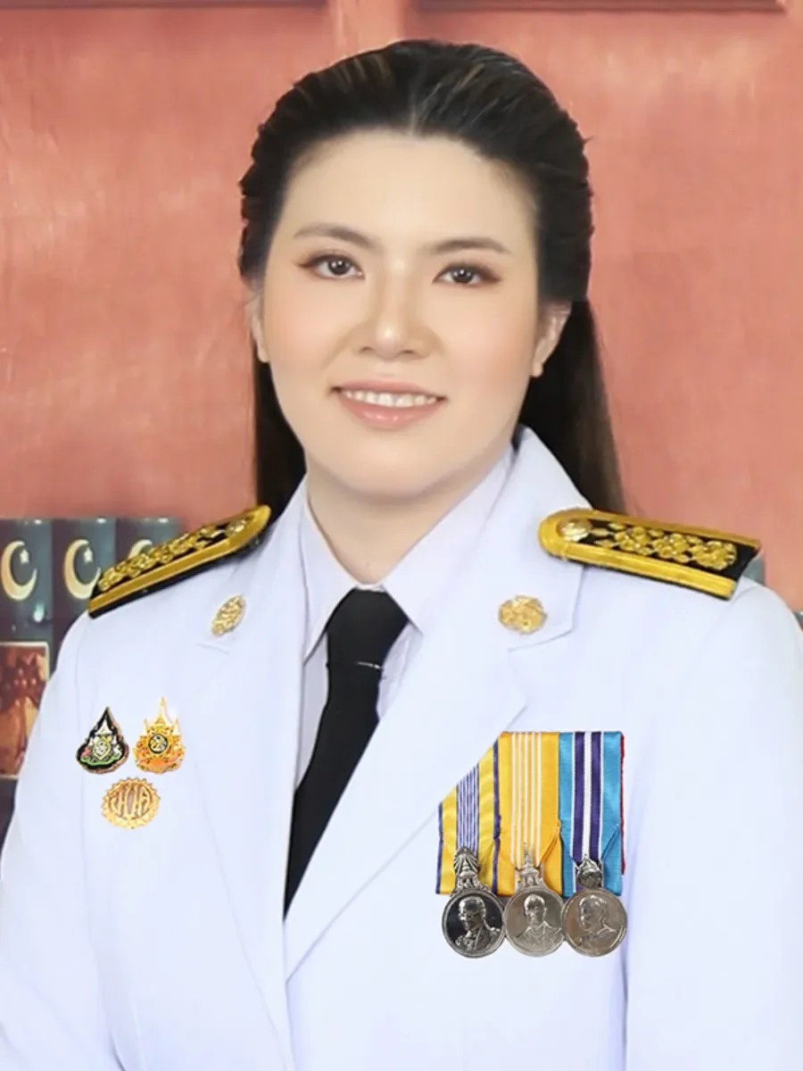 น.ส.เบญจภรน์ ปัญญาวานิชกุล