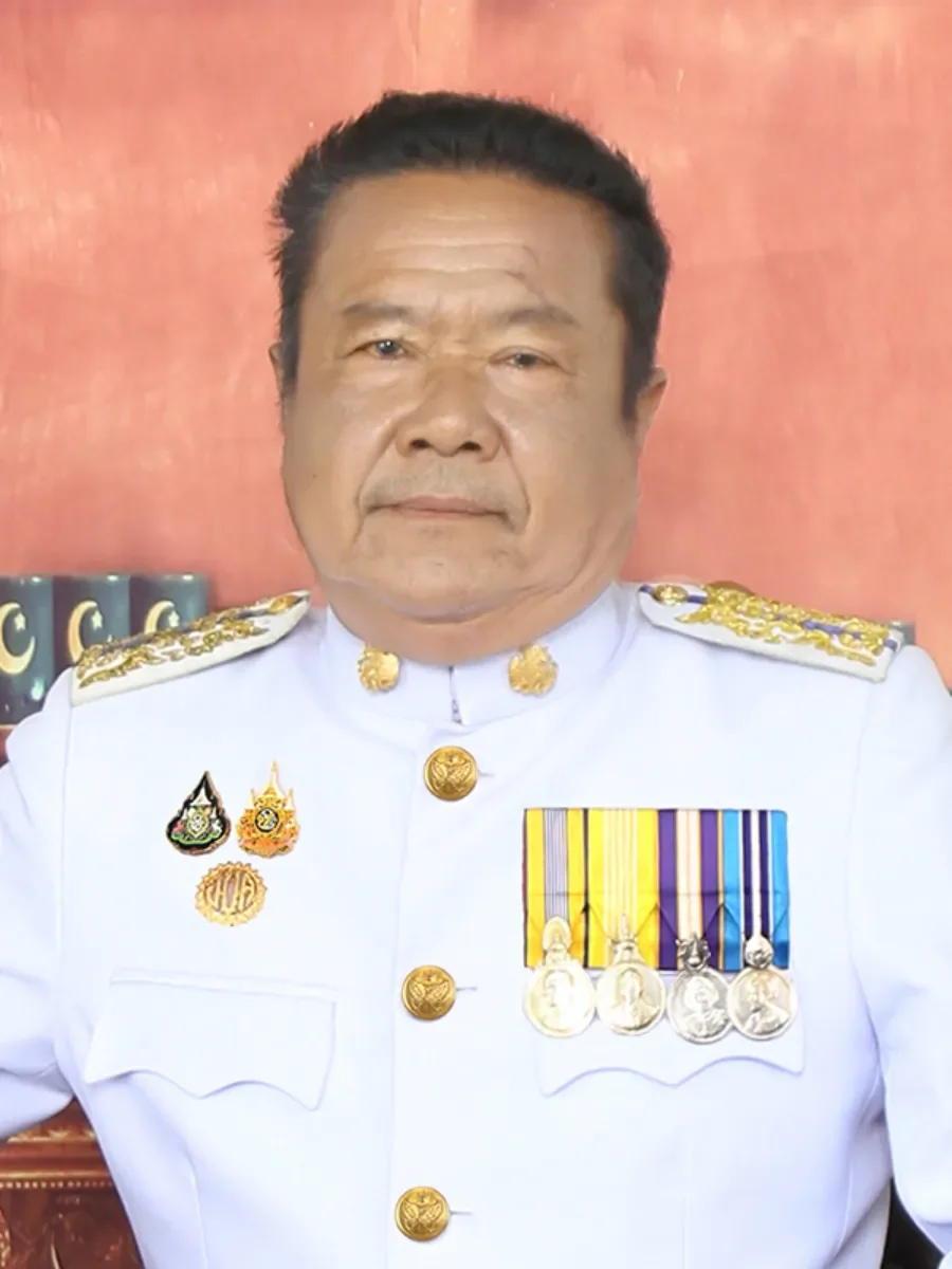 นายสนิท อิ่มใจ