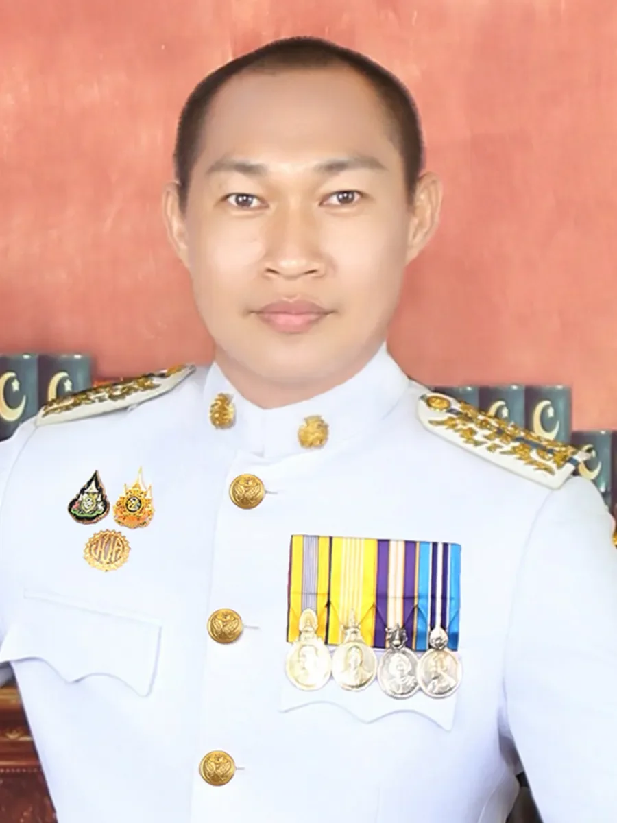 นายภักดี นวไพบูลย์